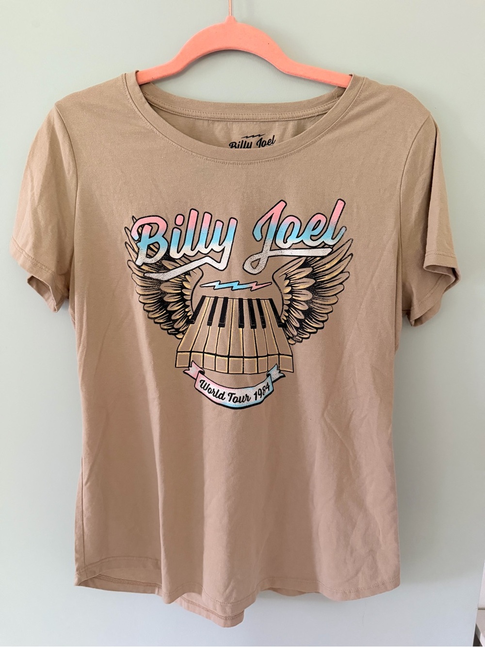 Women’s Billy Joel Graphic Tee in Tan